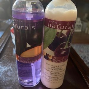 Avon Naturals Black Cherry
and Nutmeg Body Spray and
Lotion new old stock new